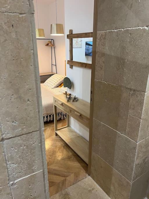 4M Studio Apartment Jouques Luaran gambar