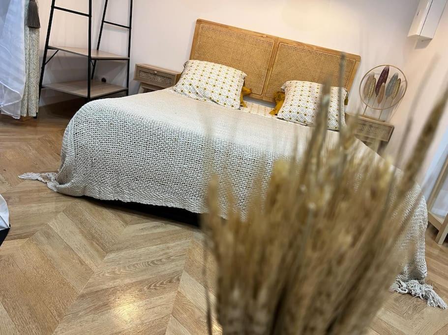 4M Studio Apartment Jouques Luaran gambar
